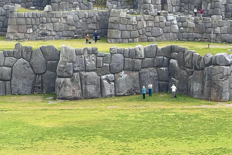 Sacsayhuaman